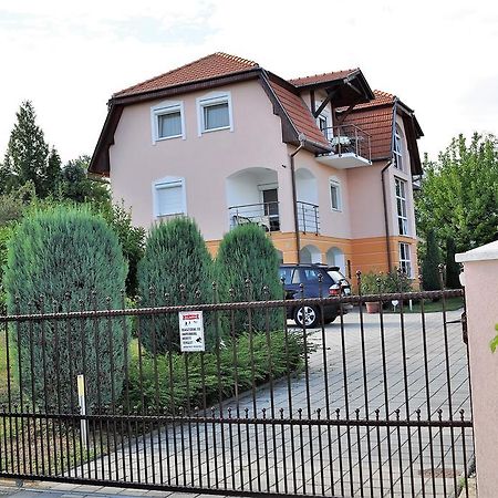 Katalin Apartmanhaz Zalakaros Eksteriør bilde